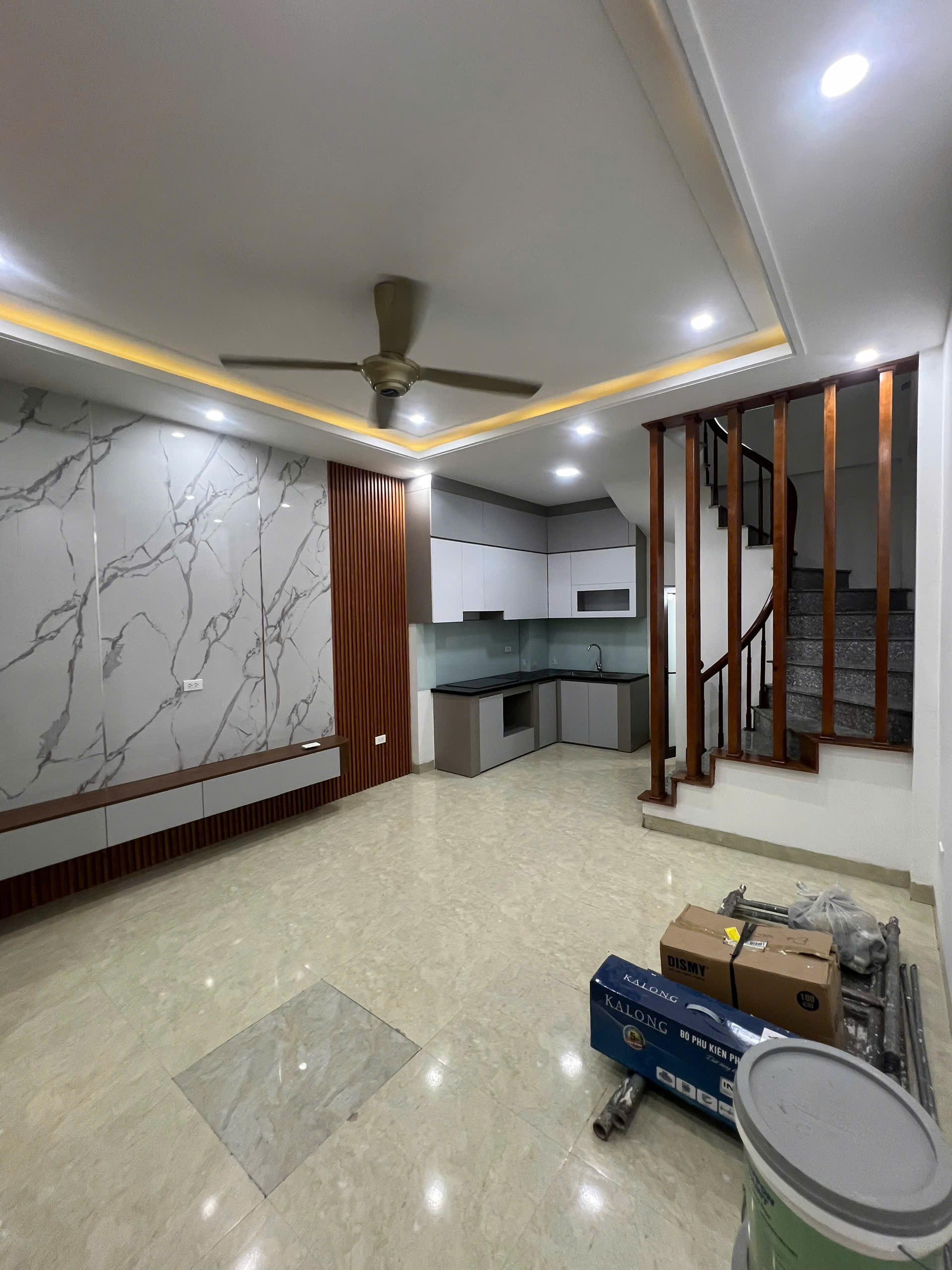 Bán nhà đẹp ở ngay GẦN Ô TÔ, gần hồ Mậu Lương Hà Đông, 5 tầng – 5 tỷ 98 - Ảnh 1